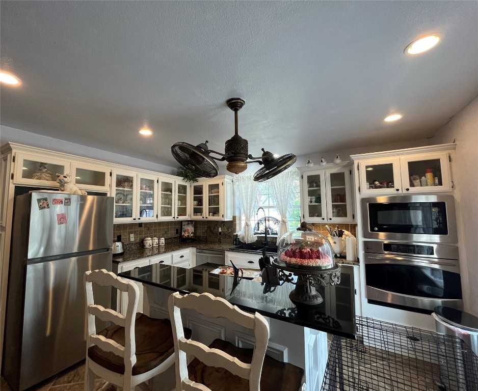 Shawnee, Oklahoma 74804, United States, 4 Bedrooms Bedrooms, ,2 BathroomsBathrooms,Residential,Active,173278