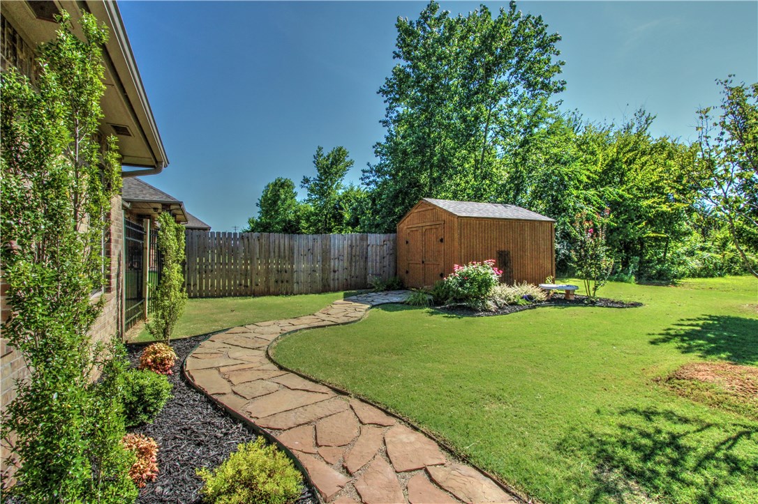 Photo 1 of 36 — 1681 Appaloosa Drive, Blanchard, OK 73010