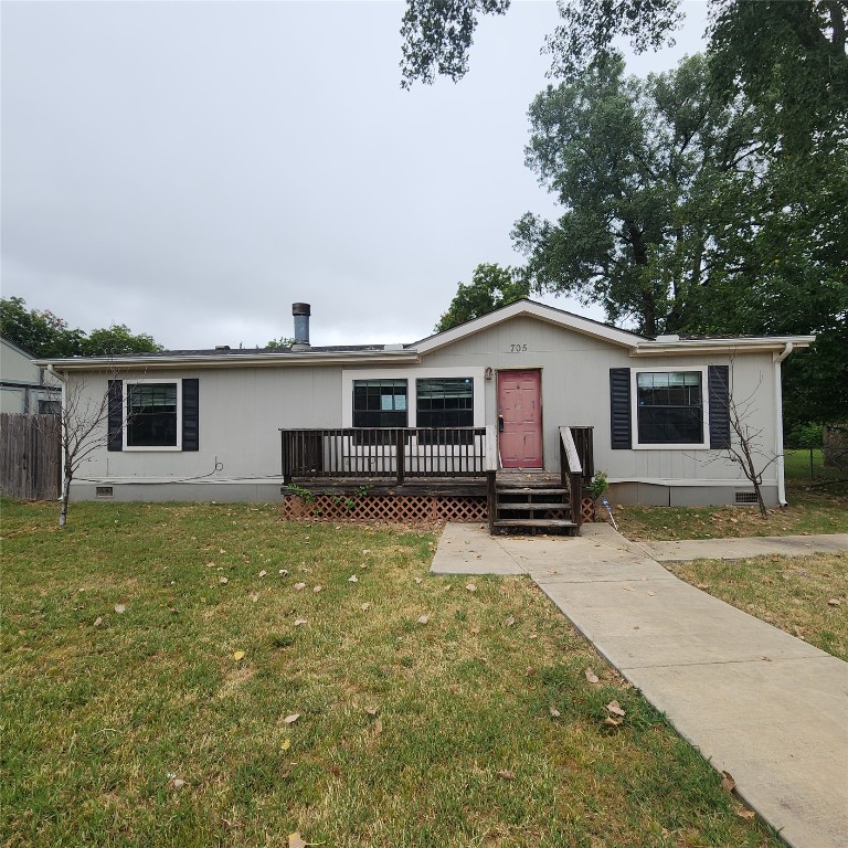 705 W Locust Street