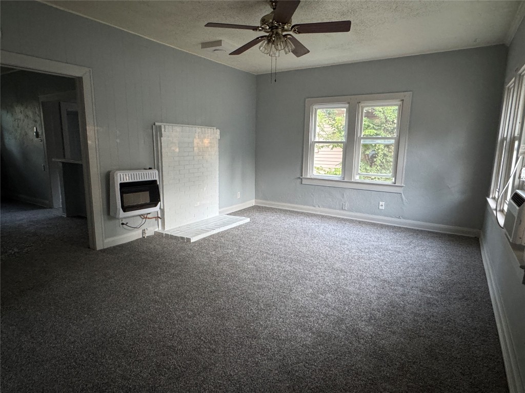 Shawnee, Oklahoma 74801, United States, 2 Bedrooms Bedrooms, ,1 BathroomBathrooms,Residential,Pending,196731