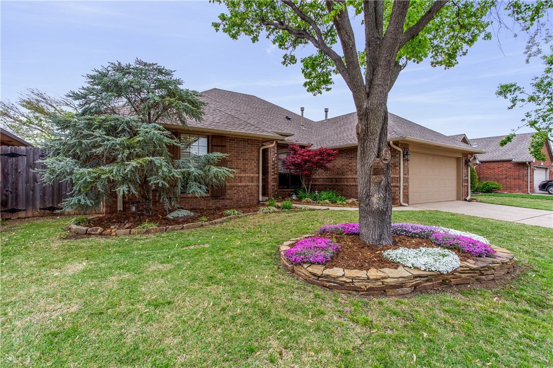 Photo 1 of 30 — 18413 Chestnut Oak Drive, Edmond, OK 73012