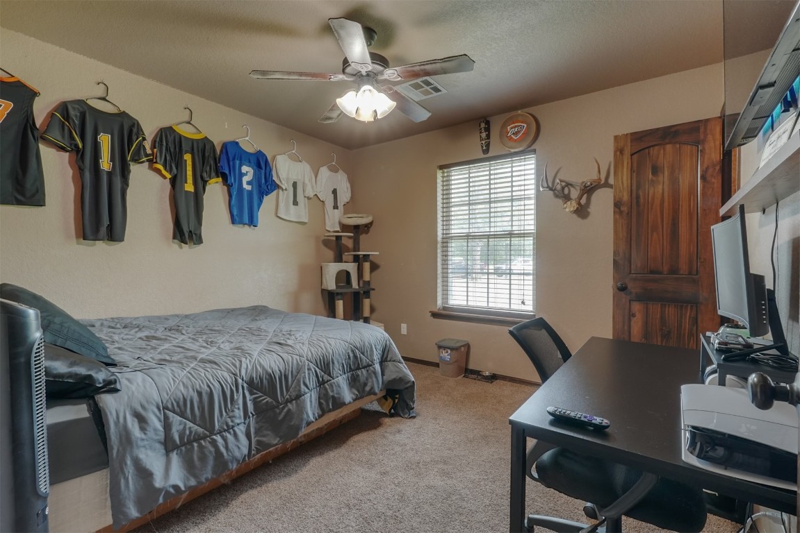 Tecumseh, Oklahoma 74873, United States, 4 Bedrooms Bedrooms, ,2 BathroomsBathrooms,Residential,Active,165672