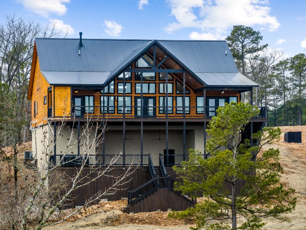 Broken Bow, Oklahoma, 74728, United States, 4 Bedrooms Bedrooms, ,4 BathroomsBathrooms,Residential,Active,1898222