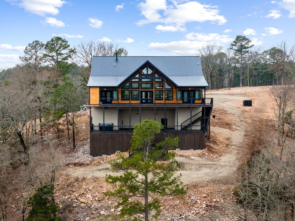 Broken Bow, Oklahoma, 74728, United States, 4 Bedrooms Bedrooms, ,4 BathroomsBathrooms,Residential,Active,1898222