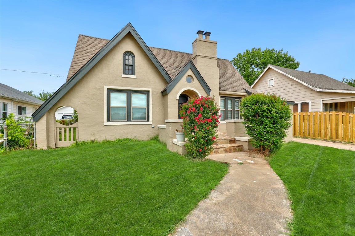 Shawnee, Oklahoma 74804, United States, 3 Bedrooms Bedrooms, ,2 BathroomsBathrooms,Residential,Active,48382