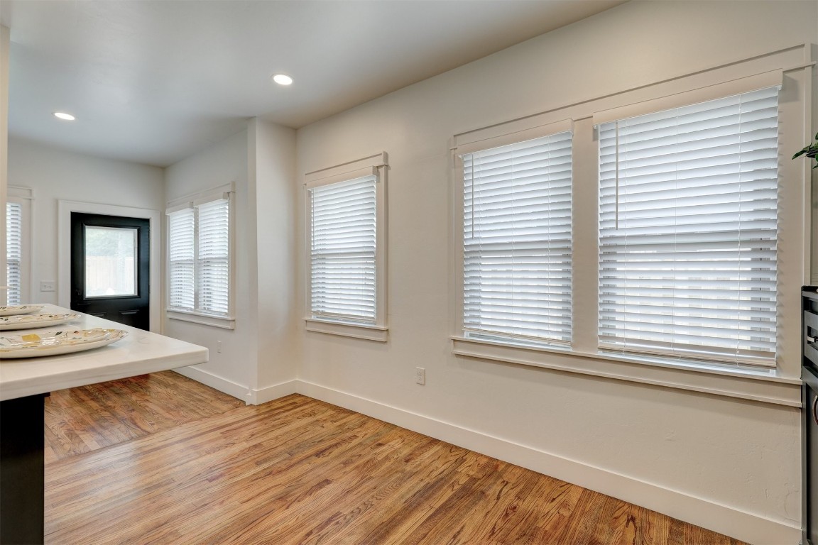 Shawnee, Oklahoma 74804, United States, 3 Bedrooms Bedrooms, ,2 BathroomsBathrooms,Residential,Active,48382