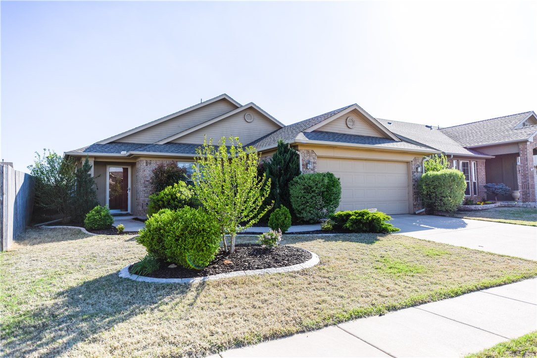 Photo 1 of 30 — 2804 NW 183rd Street, Edmond, OK 73012