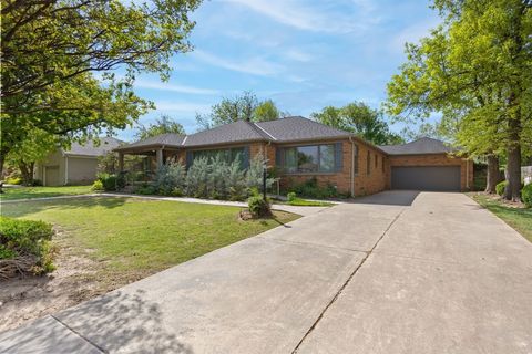 1712 Dorchester Drive, Nichols Hills, OK 73120 - MLS#: 1166622