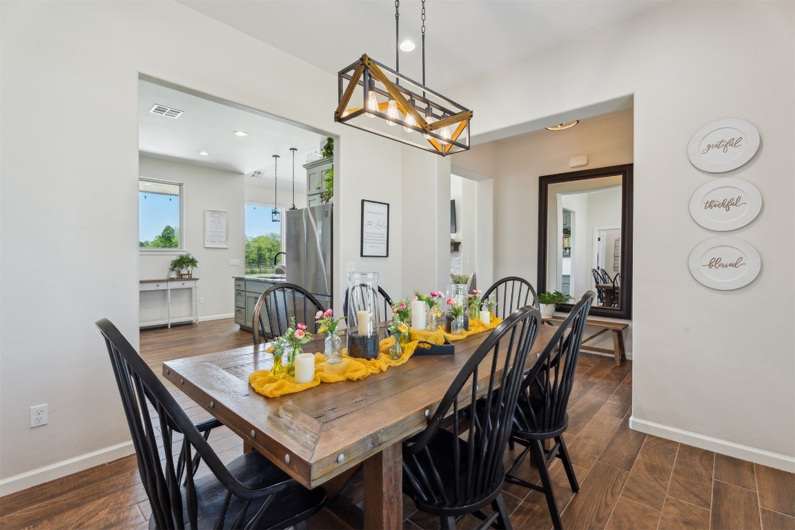 Shawnee, Oklahoma 74804, United States, 4 Bedrooms Bedrooms, ,3 BathroomsBathrooms,Residential,Active,173124