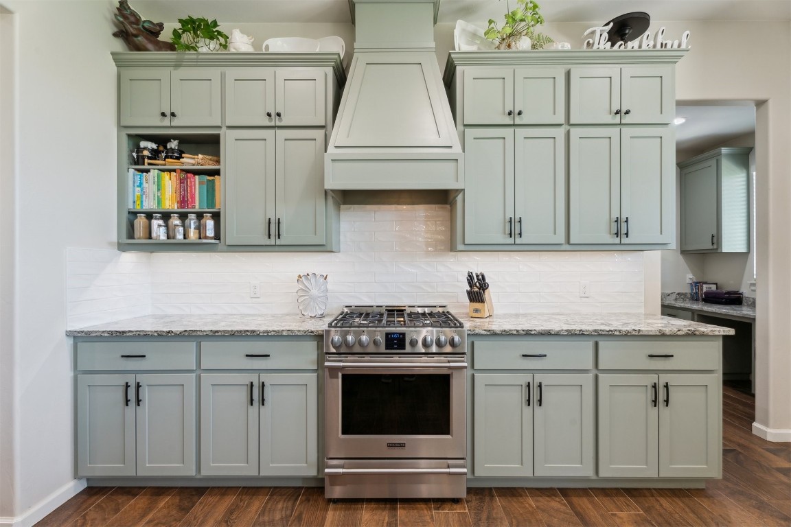 Shawnee, Oklahoma 74804, United States, 4 Bedrooms Bedrooms, ,3 BathroomsBathrooms,Residential,Active,173124