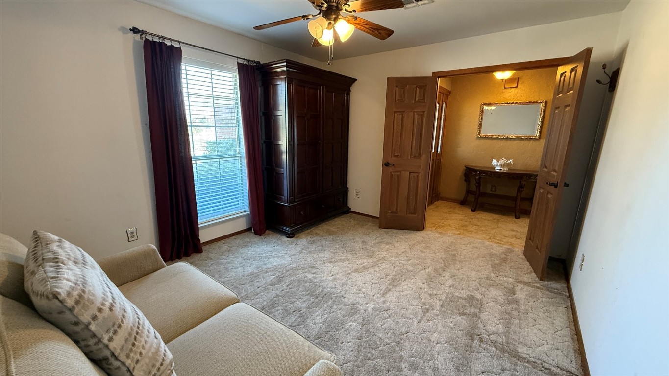 Tecumseh, Oklahoma 74873, United States, 3 Bedrooms Bedrooms, ,3 BathroomsBathrooms,Residential,Active,80332