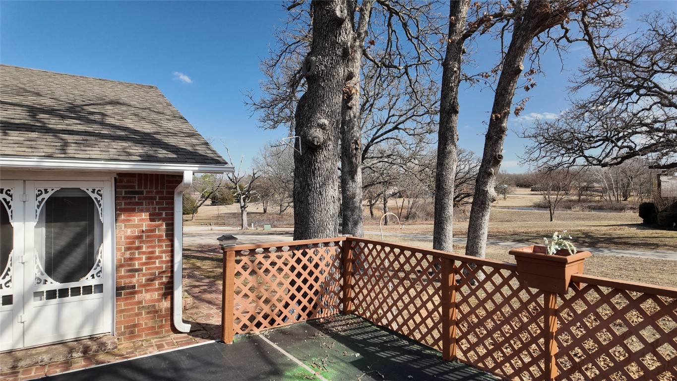 Tecumseh, Oklahoma 74873, United States, 3 Bedrooms Bedrooms, ,3 BathroomsBathrooms,Residential,Active,80332
