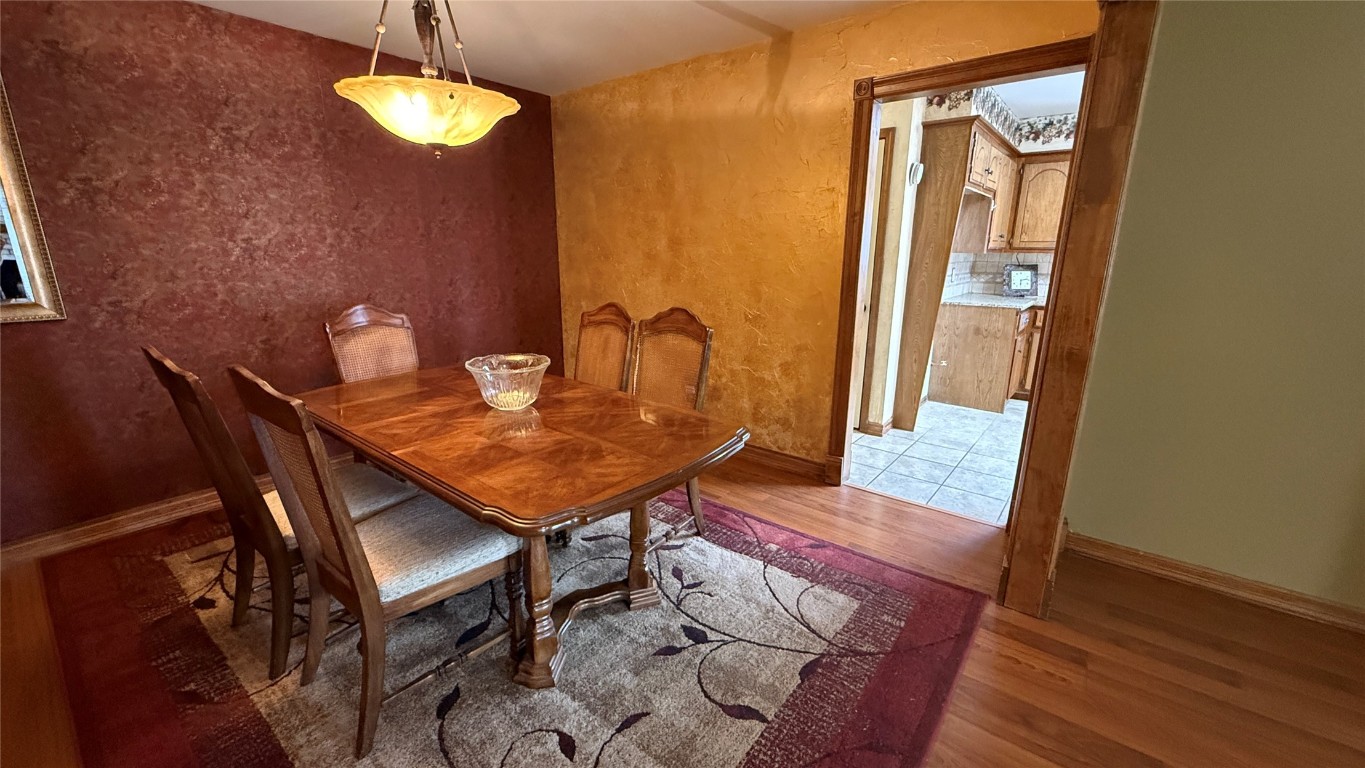 Tecumseh, Oklahoma 74873, United States, 3 Bedrooms Bedrooms, ,3 BathroomsBathrooms,Residential,Active,80332