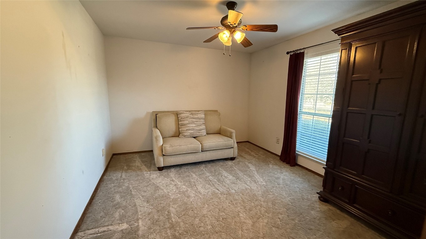 Tecumseh, Oklahoma 74873, United States, 3 Bedrooms Bedrooms, ,3 BathroomsBathrooms,Residential,Active,80332