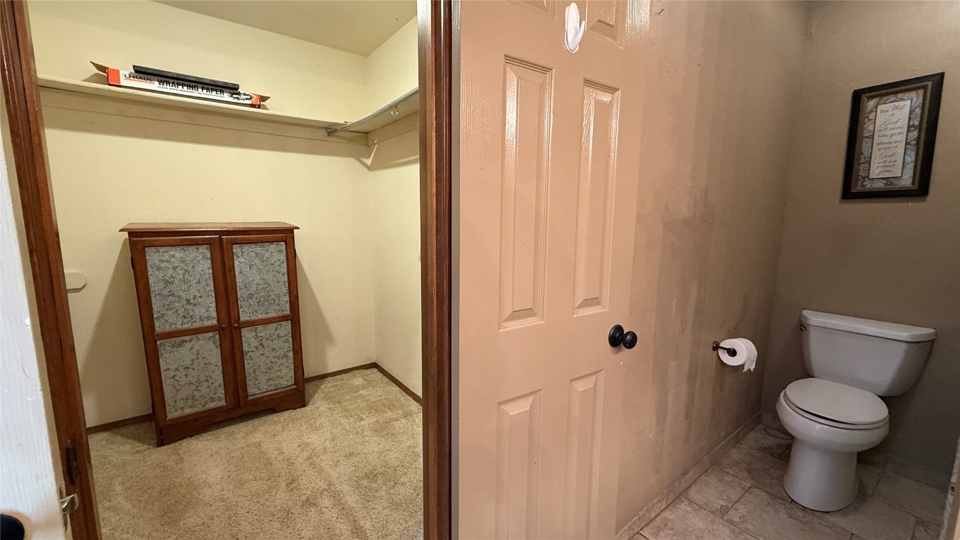 Tecumseh, Oklahoma 74873, United States, 3 Bedrooms Bedrooms, ,3 BathroomsBathrooms,Residential,Active,80332