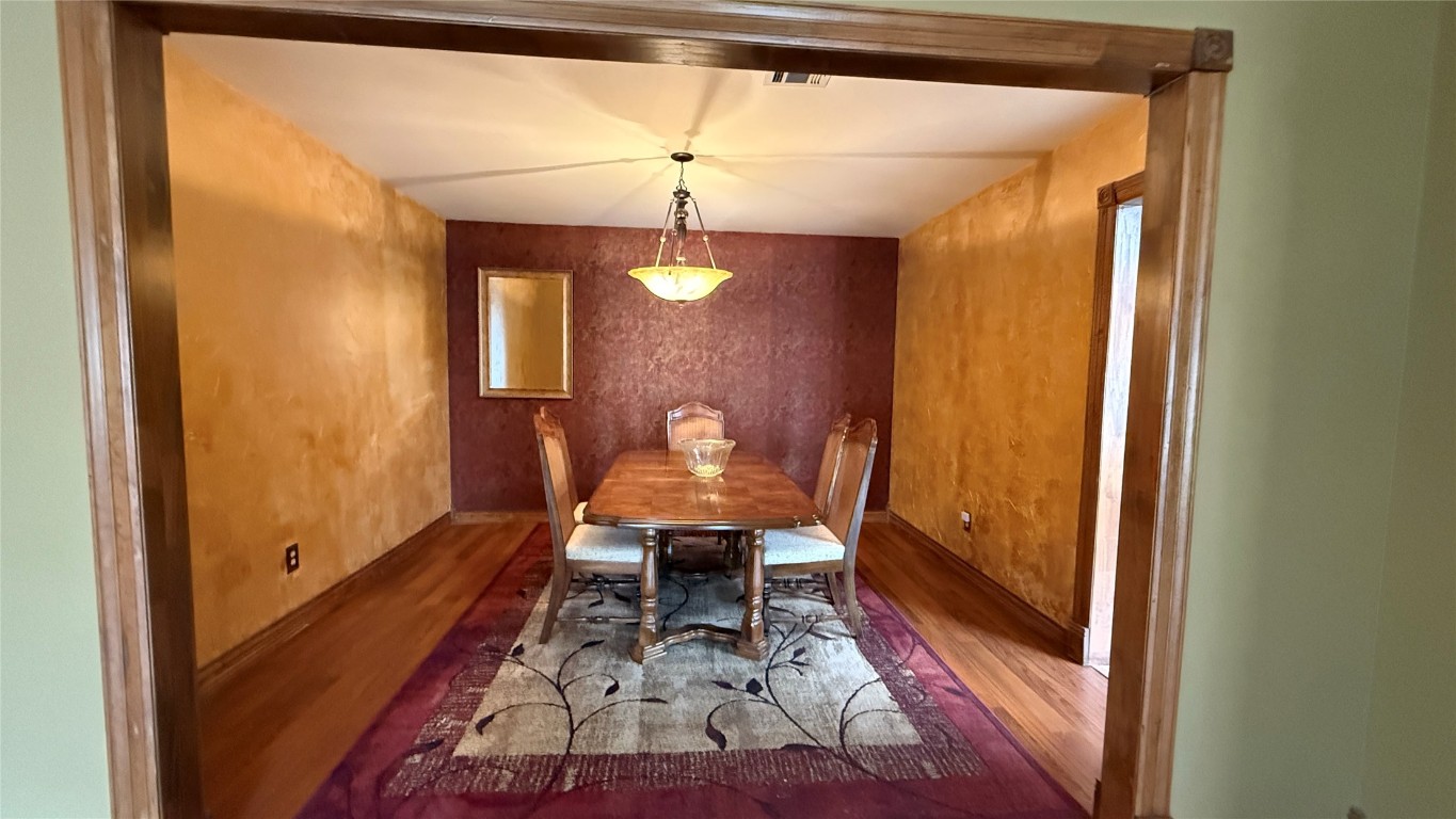 Tecumseh, Oklahoma 74873, United States, 3 Bedrooms Bedrooms, ,3 BathroomsBathrooms,Residential,Active,80332