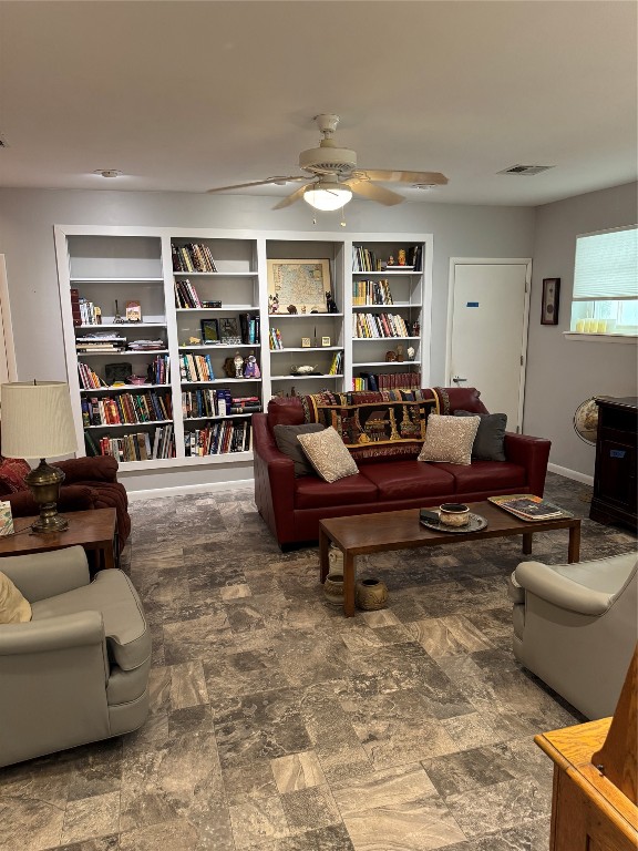 Shawnee, Oklahoma 74801, United States, 3 Bedrooms Bedrooms, ,2 BathroomsBathrooms,Residential,Pending,114903