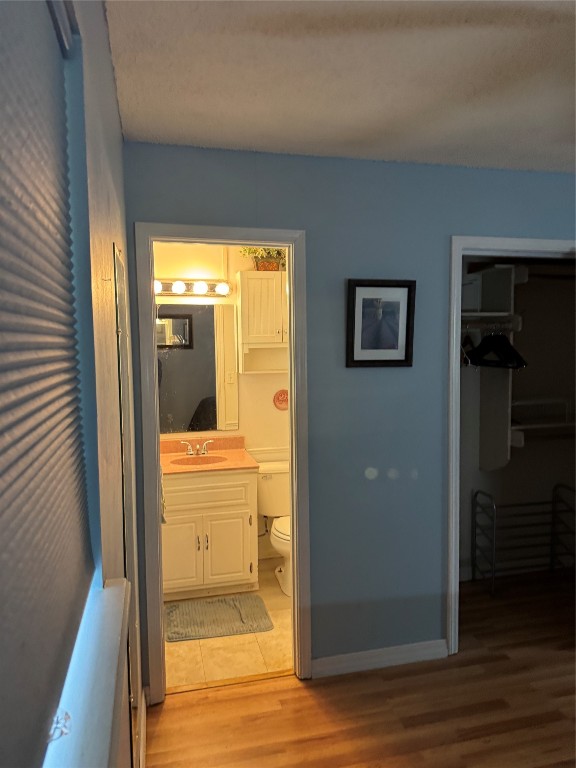 Shawnee, Oklahoma 74801, United States, 3 Bedrooms Bedrooms, ,2 BathroomsBathrooms,Residential,Pending,114903