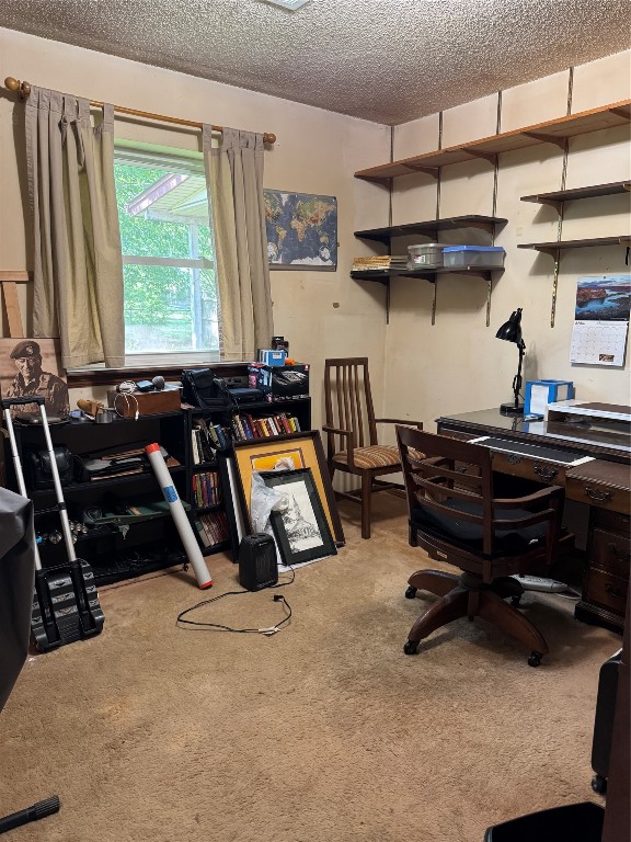 Shawnee, Oklahoma 74801, United States, 3 Bedrooms Bedrooms, ,2 BathroomsBathrooms,Residential,Pending,114903