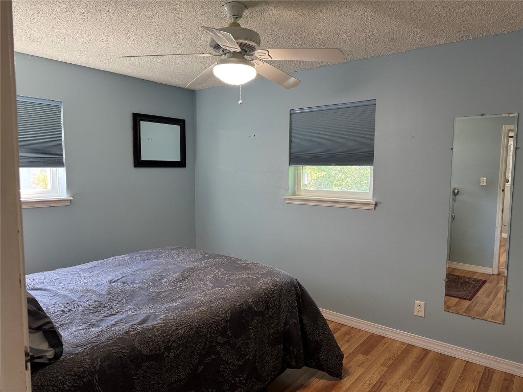 Shawnee, Oklahoma 74801, United States, 3 Bedrooms Bedrooms, ,2 BathroomsBathrooms,Residential,Pending,114903