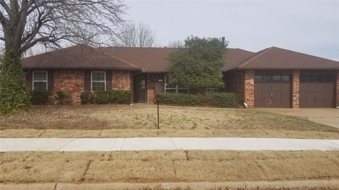 Photo 1 of 10 — 2225 NW 118th Street, Oklahoma City, OK 73120