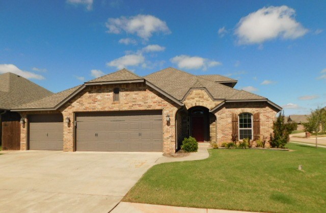 Photo 1 of 13 — 4409 SE 40th Street, Norman, OK 73071