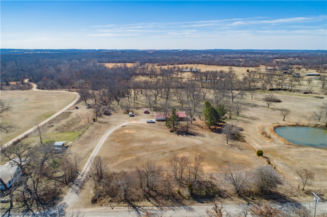 Photo 1 of 30 — 36724 Ew 113 Road, Okemah, OK 74859