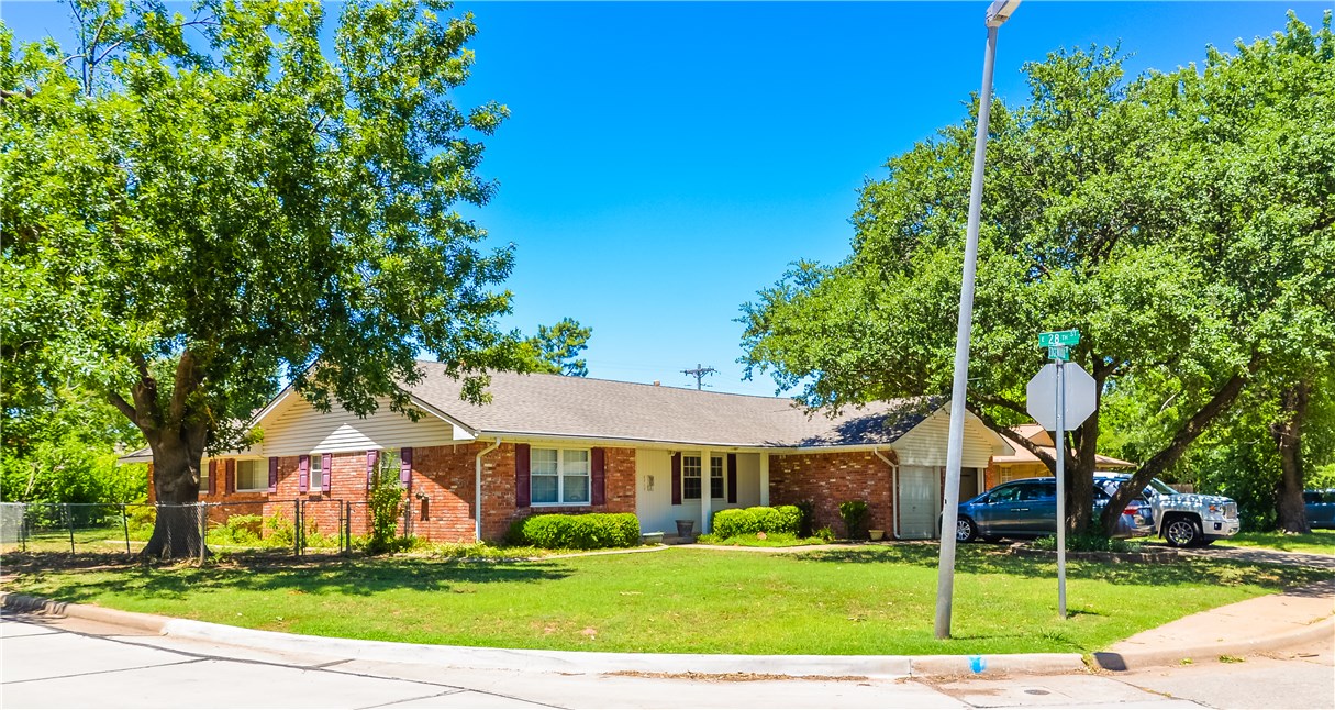 Photo 1 of 20 — 2717 Edgewood, Edmond, OK 73013