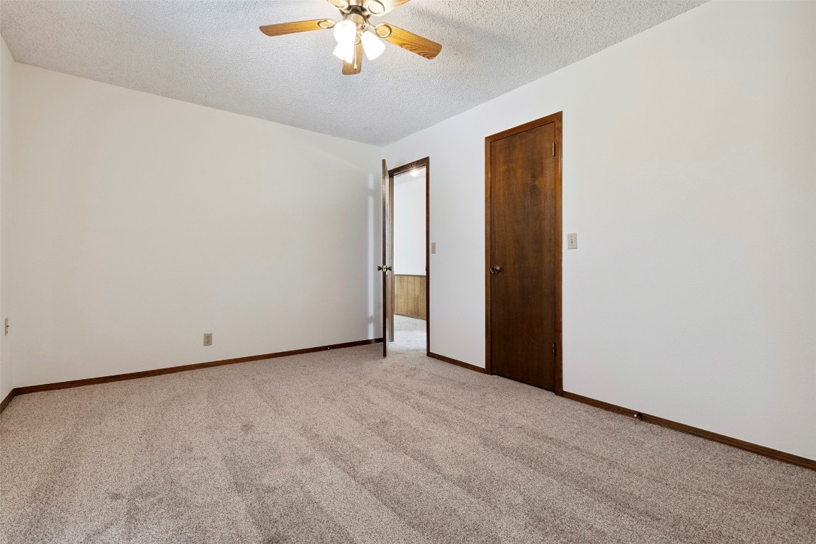 Shawnee, Oklahoma 74804, United States, 3 Bedrooms Bedrooms, ,3 BathroomsBathrooms,Residential,Active,170227