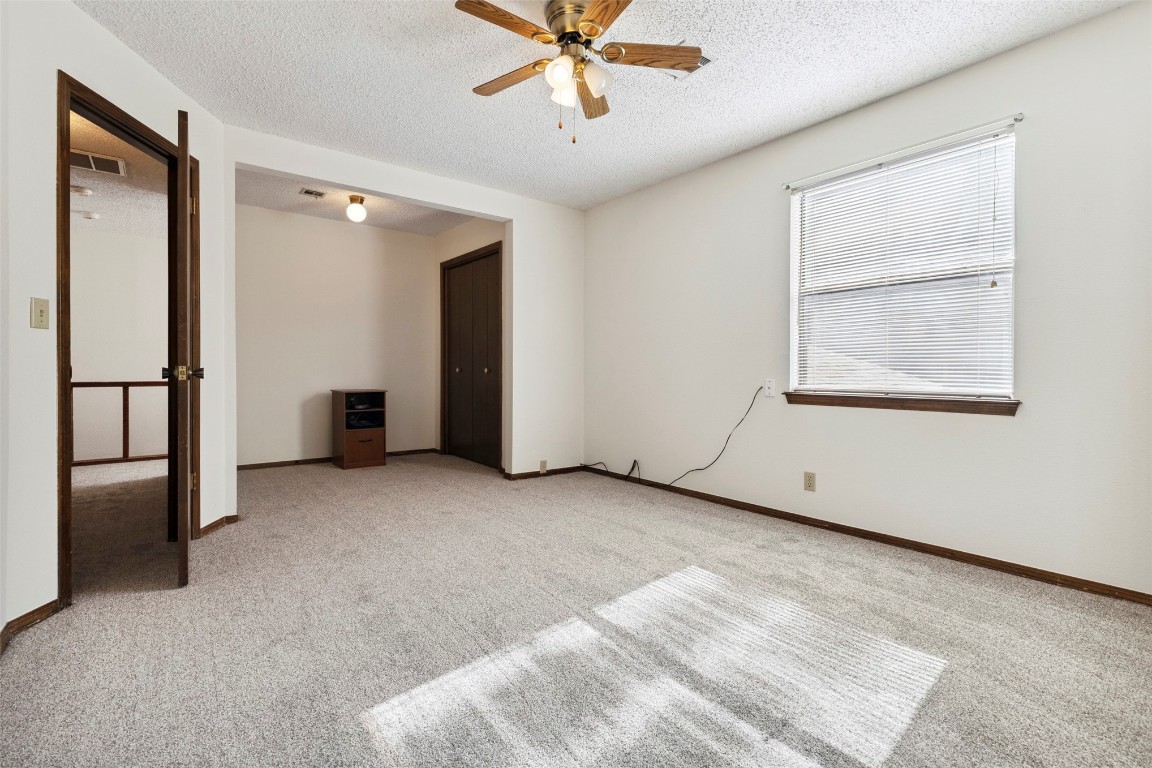 Shawnee, Oklahoma 74804, United States, 3 Bedrooms Bedrooms, ,3 BathroomsBathrooms,Residential,Active,170227