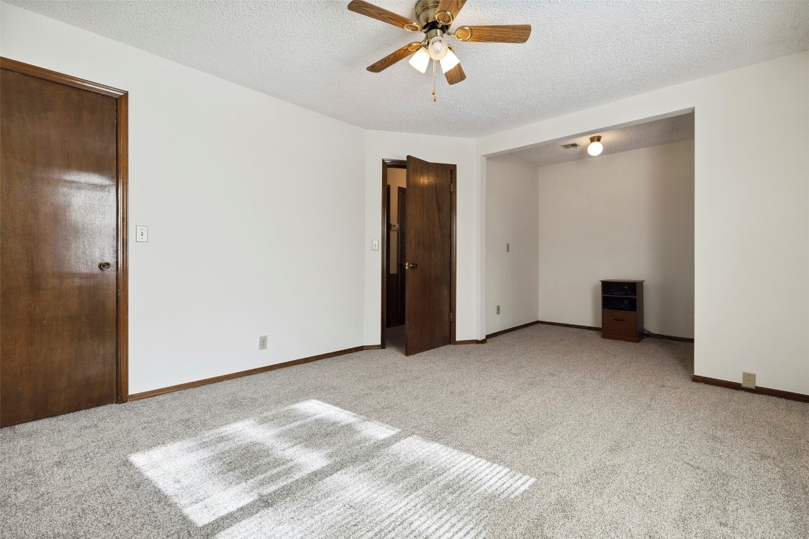 Shawnee, Oklahoma 74804, United States, 3 Bedrooms Bedrooms, ,3 BathroomsBathrooms,Residential,Active,170227