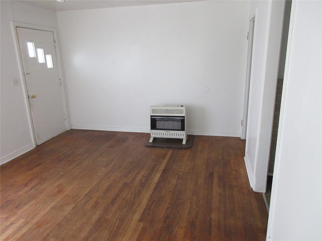 Tecumseh, Oklahoma 74873, United States, 2 Bedrooms Bedrooms, ,1 BathroomBathrooms,Residential,Pending,141245