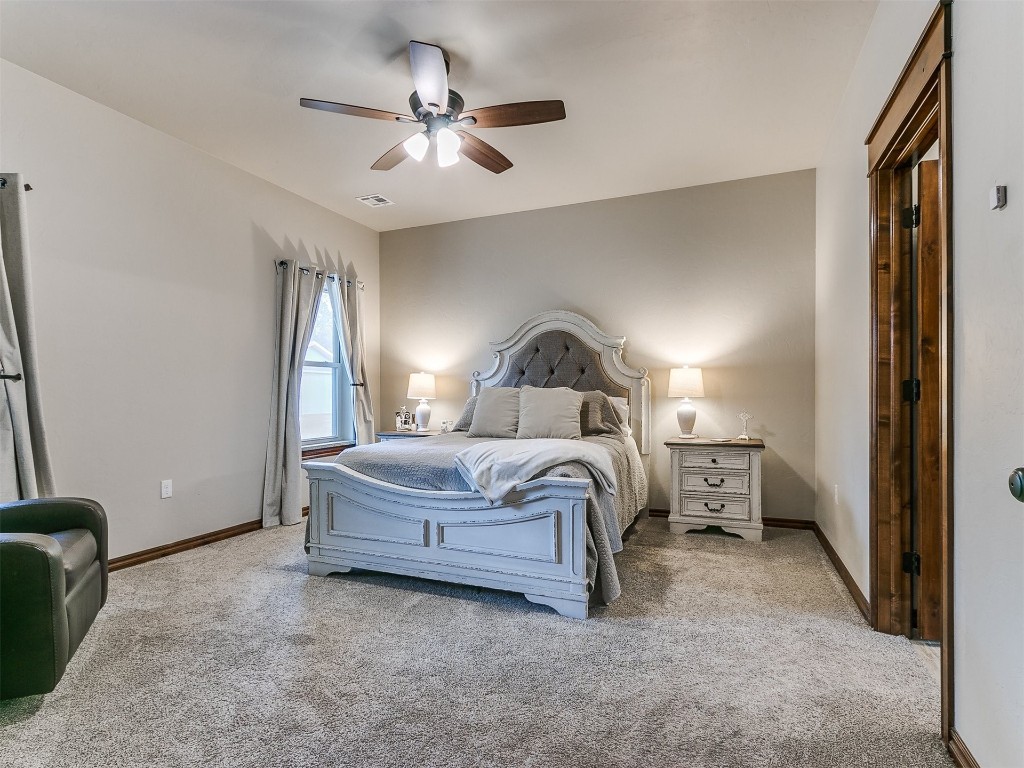 Shawnee, Oklahoma 74801, United States, 4 Bedrooms Bedrooms, ,3 BathroomsBathrooms,Residential,Pending,36035