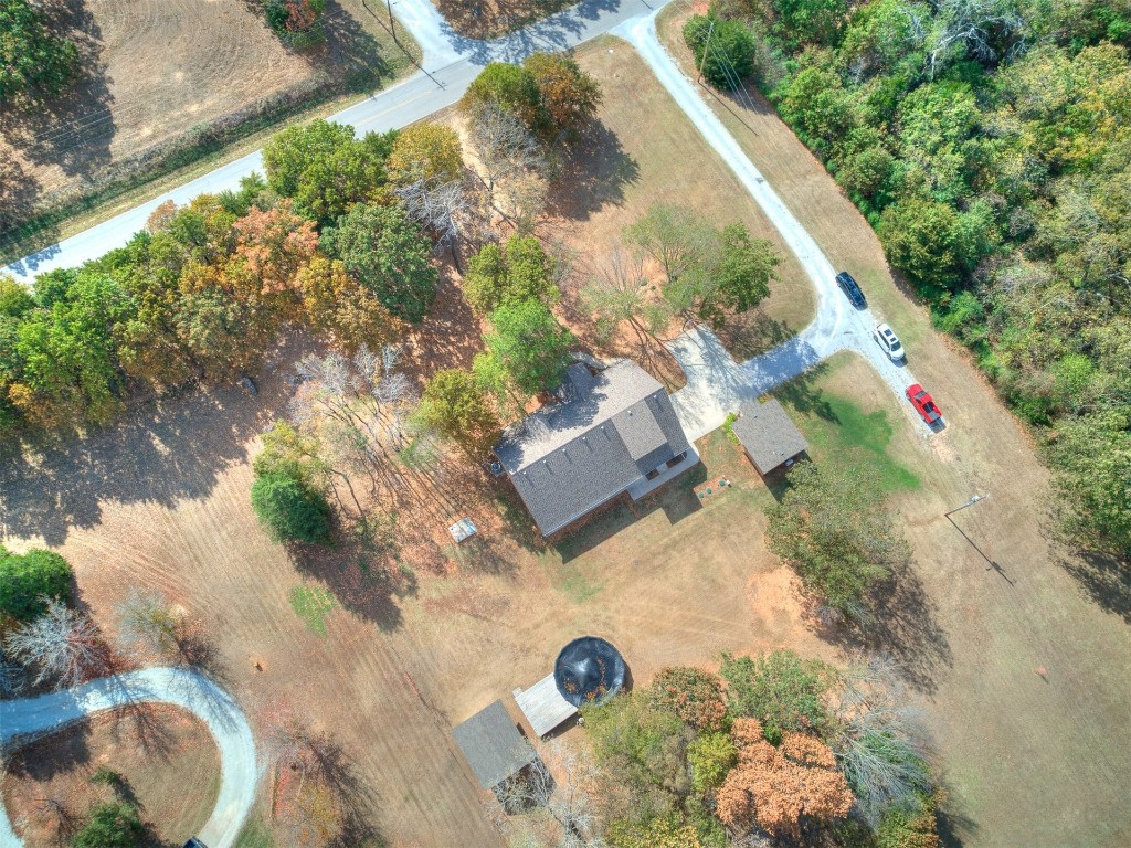 Shawnee, Oklahoma 74801, United States, 4 Bedrooms Bedrooms, ,3 BathroomsBathrooms,Residential,Pending,36035