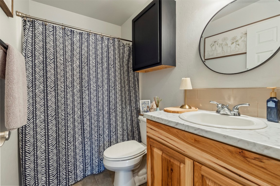 Shawnee, Oklahoma 74804, United States, 3 Bedrooms Bedrooms, ,2 BathroomsBathrooms,Residential,Active,190919