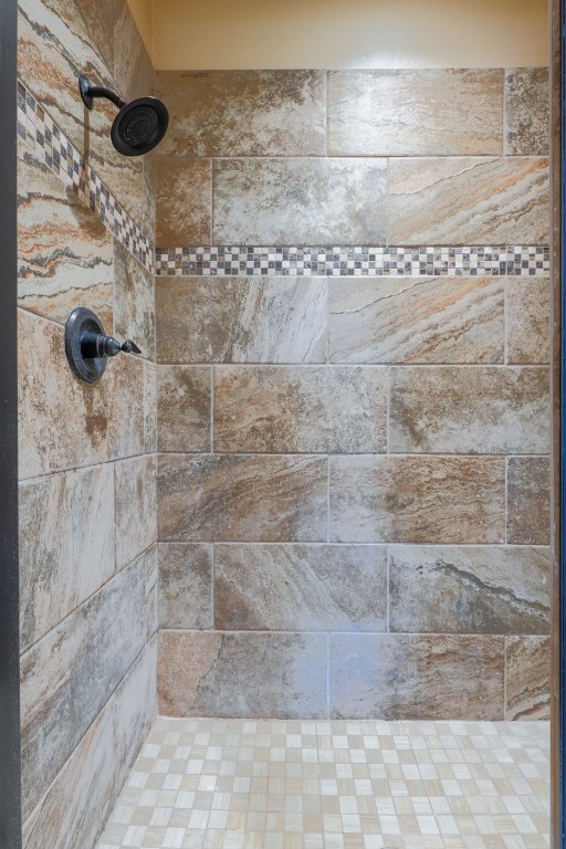 Shawnee, Oklahoma 74801, United States, 3 Bedrooms Bedrooms, ,2 BathroomsBathrooms,Residential,Pending,189355