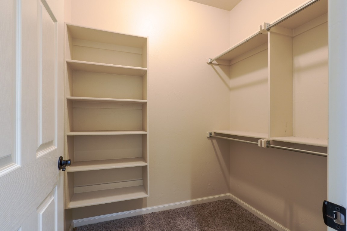 Shawnee, Oklahoma 74801, United States, 3 Bedrooms Bedrooms, ,2 BathroomsBathrooms,Residential,Pending,189355