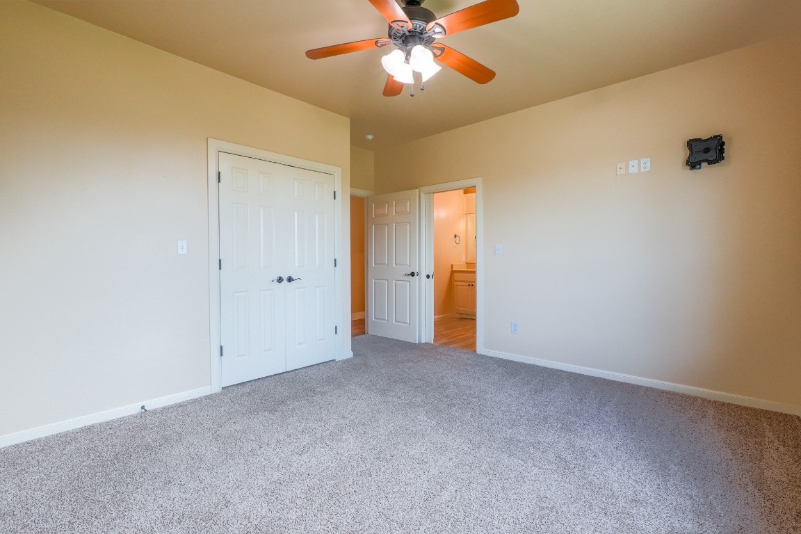 Shawnee, Oklahoma 74801, United States, 3 Bedrooms Bedrooms, ,2 BathroomsBathrooms,Residential,Pending,189355