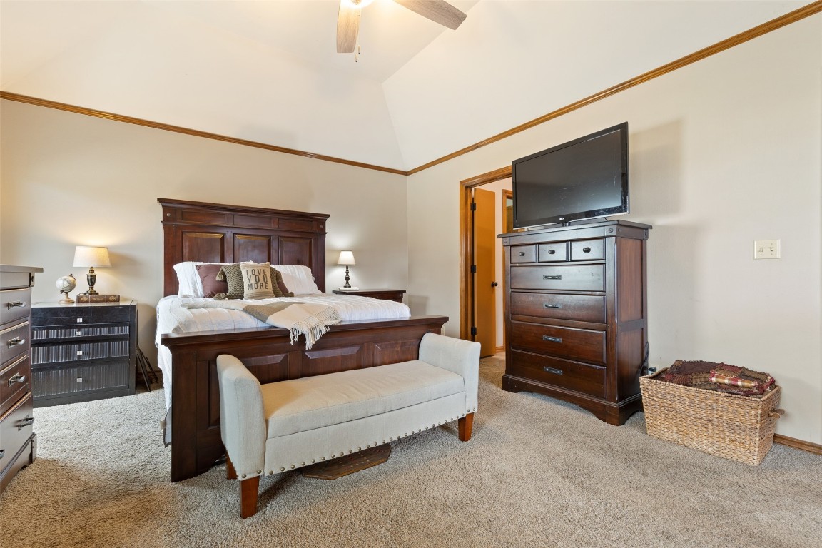 Shawnee, Oklahoma 74804, United States, 3 Bedrooms Bedrooms, ,2 BathroomsBathrooms,Residential,Pending,90659