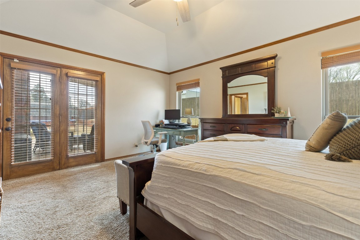 Shawnee, Oklahoma 74804, United States, 3 Bedrooms Bedrooms, ,2 BathroomsBathrooms,Residential,Pending,90659