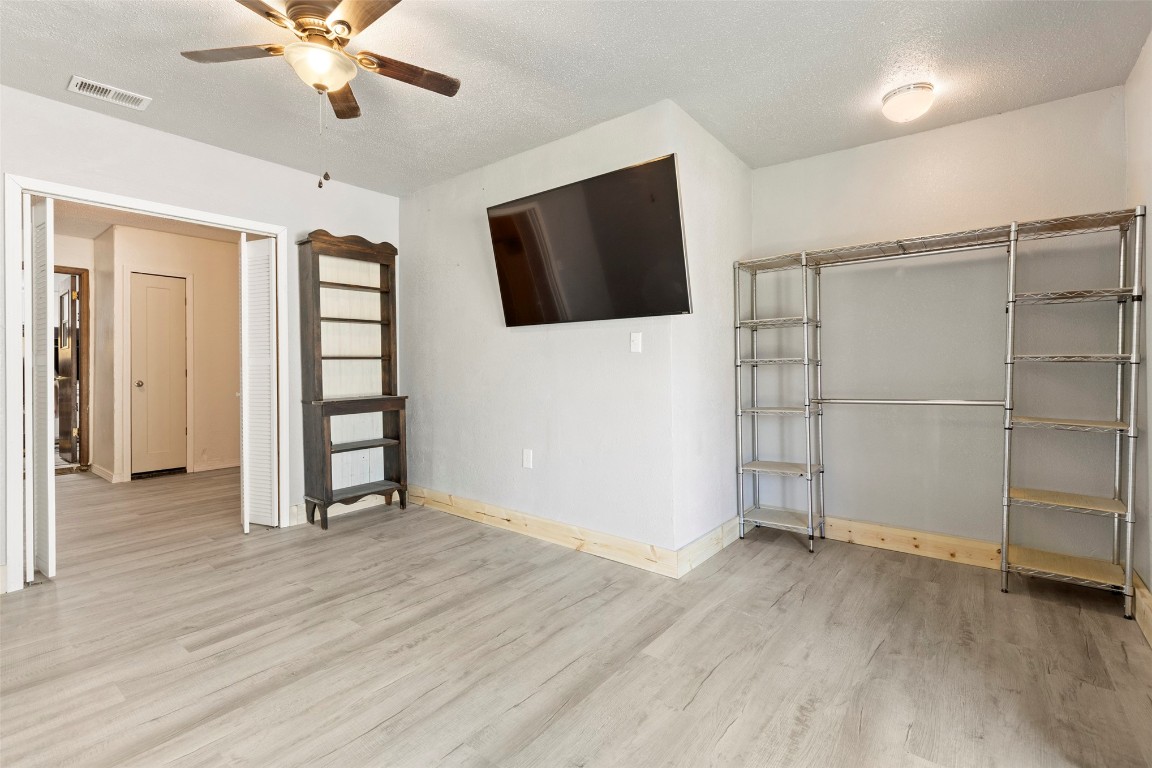 Shawnee, Oklahoma 74804, United States, 3 Bedrooms Bedrooms, ,2 BathroomsBathrooms,Residential,Active,161839