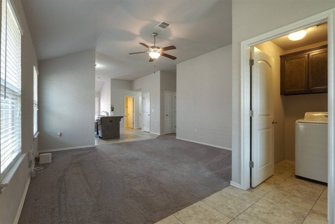Oklahoma City, Oklahoma 73179, United States, 3 Bedrooms Bedrooms, ,2 BathroomsBathrooms,Residential,Active,98339