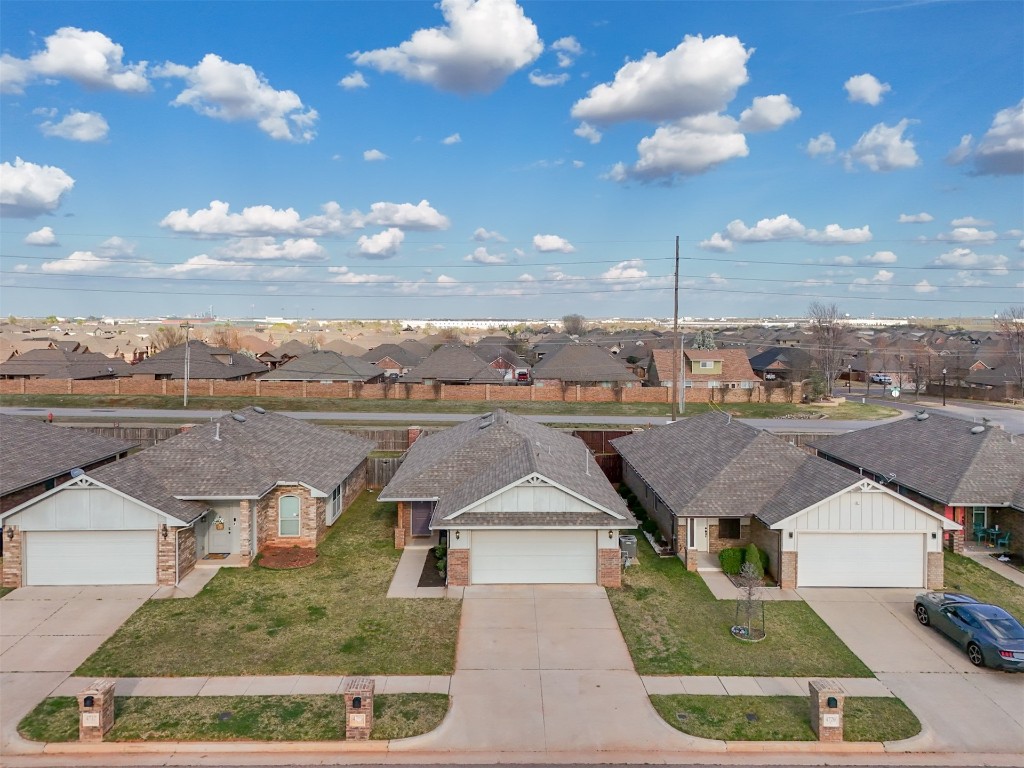Oklahoma City, Oklahoma 73179, United States, 3 Bedrooms Bedrooms, ,2 BathroomsBathrooms,Residential,Active,98339