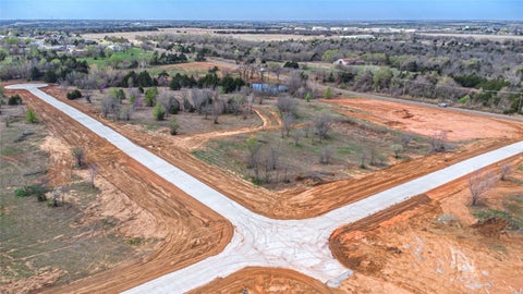 Photo of 2027 Cattle Drive, Guthrie, OK 73044 (MLS # 1167499)
