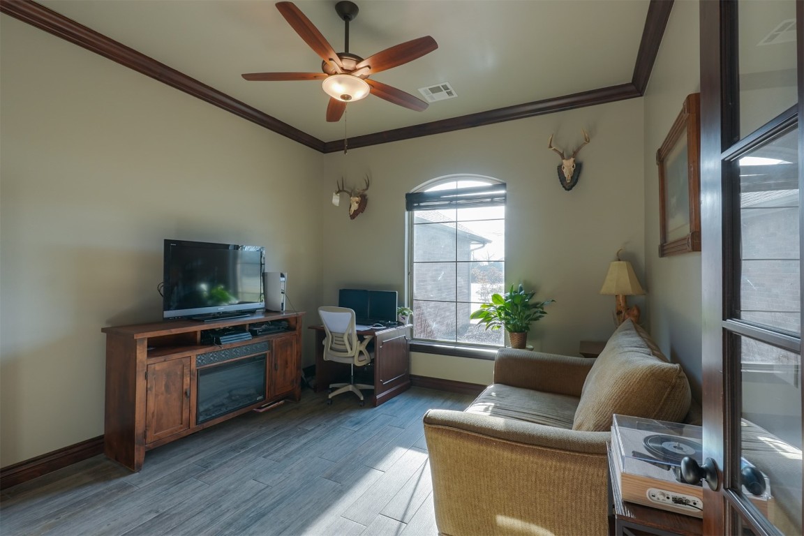 McLoud, Oklahoma 74851, United States, 3 Bedrooms Bedrooms, ,2 BathroomsBathrooms,Residential,Active,98335