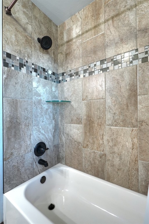 McLoud, Oklahoma 74851, United States, 3 Bedrooms Bedrooms, ,2 BathroomsBathrooms,Residential,Active,98335