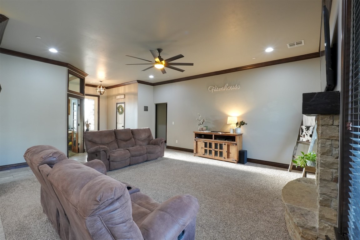 McLoud, Oklahoma 74851, United States, 3 Bedrooms Bedrooms, ,2 BathroomsBathrooms,Residential,Active,98335