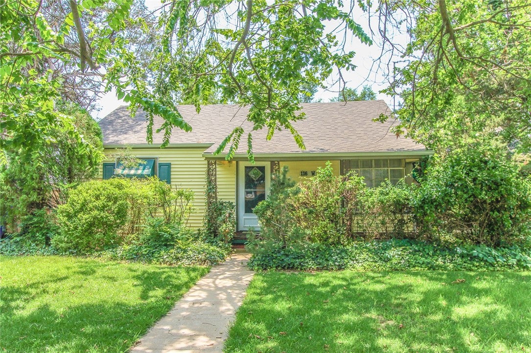 Photo 1 of 27 — 116 W Vida Way, Norman, OK 73069