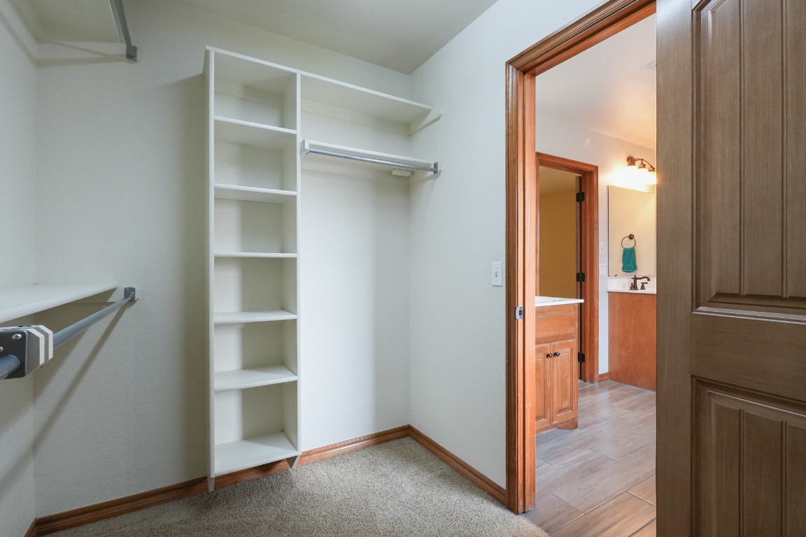 Shawnee, Oklahoma 74804, United States, 3 Bedrooms Bedrooms, ,2 BathroomsBathrooms,Residential,Active,186199