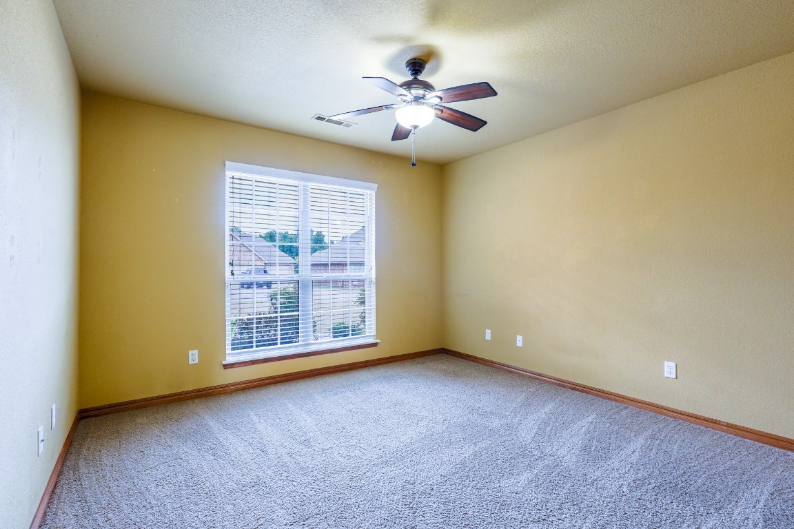 Shawnee, Oklahoma 74804, United States, 3 Bedrooms Bedrooms, ,2 BathroomsBathrooms,Residential,Active,186199